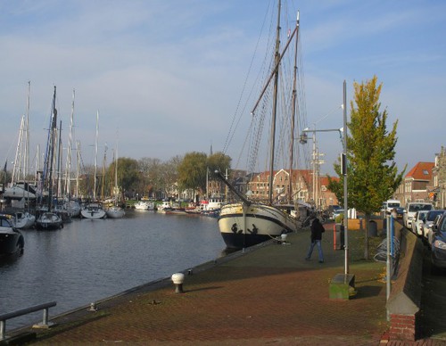 De Oude Haven met statige panden en prachtige oude schepen