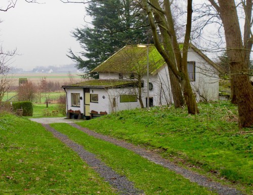 Romantisch boerderijtje langs de Oldenborghweg
