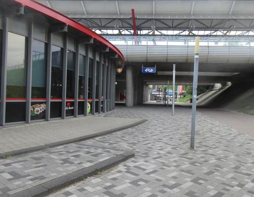 ommetje jun 2019 - station Diemen-Zuid // ommetje_jun_2019_005.jpg (35 K)
