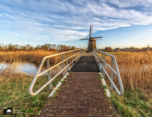 Bruggetje naar een molen