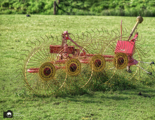 Oud landbewerkingsvoertuig