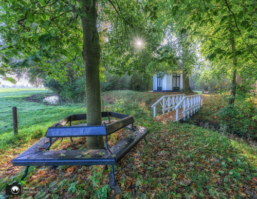 Bruggetje bij theekoepeltje