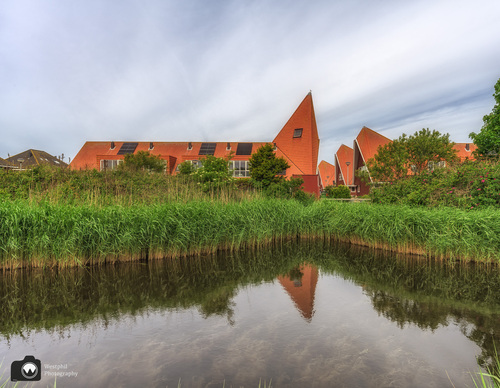 bijzondere huizen met schuine daken